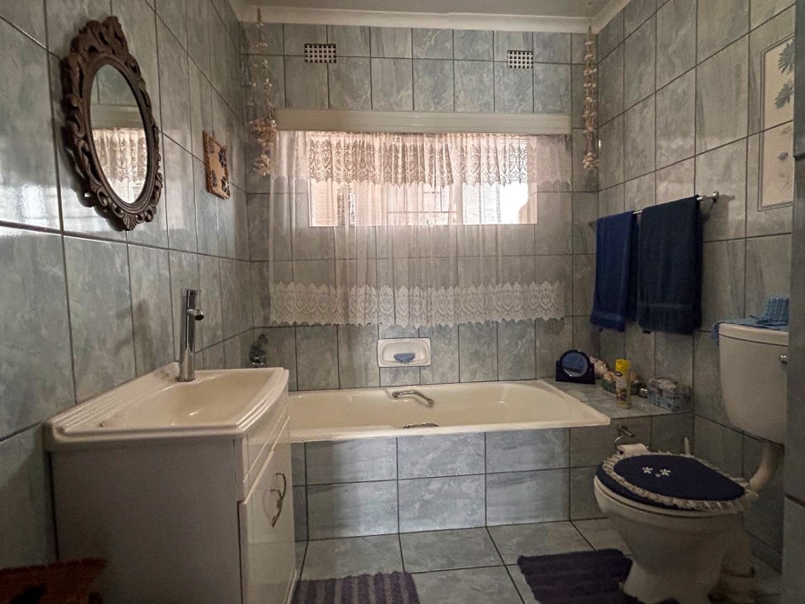 3 Bedroom Property for Sale in Potchefstroom North West
